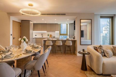 2 bedroom penthouse for sale, Marsh Wall, London E14