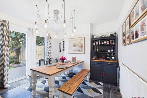 3 bedroom semi-detached house for sale, Brooklyn Road, Cheltenham GL51