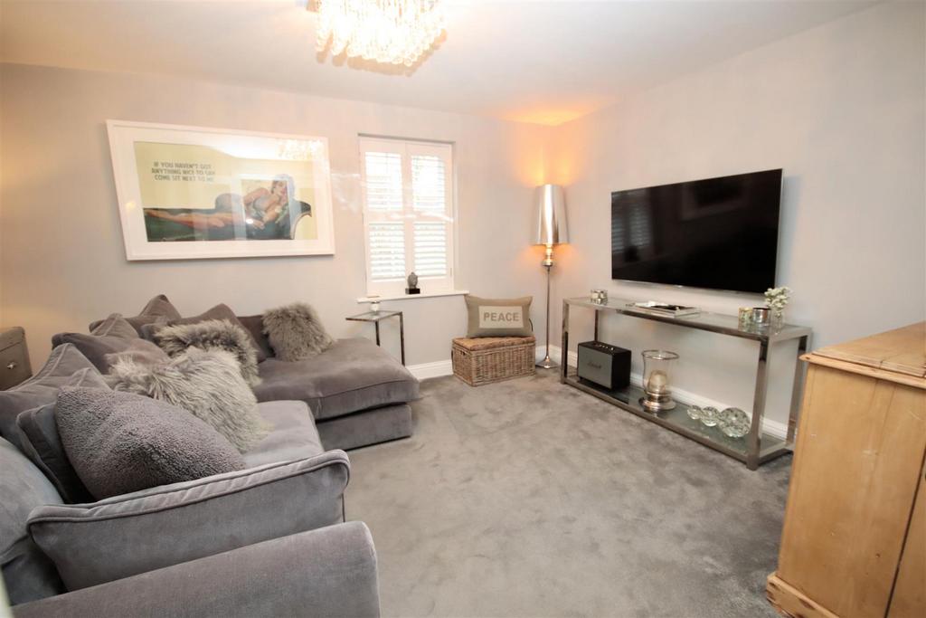Sitting Room/Snug
