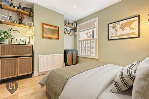 undefined, Balvernie Grove, London