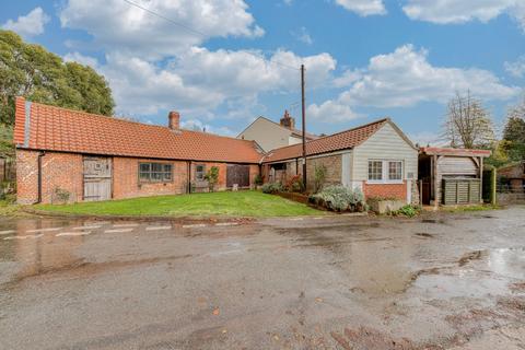 Barn for sale, The Street, Honing