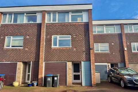 undefined, Vernon Close, Leamington Spa