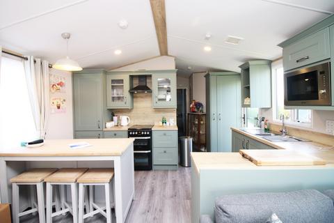 2 bedroom terraced house for sale, Shard Riverside Lodge Park, Hambleton, Poulton-le-Fylde, FY6