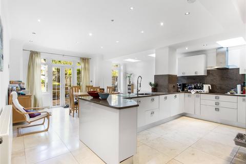 5 bedroom semi-detached house for sale, Derwent Road, London, N13