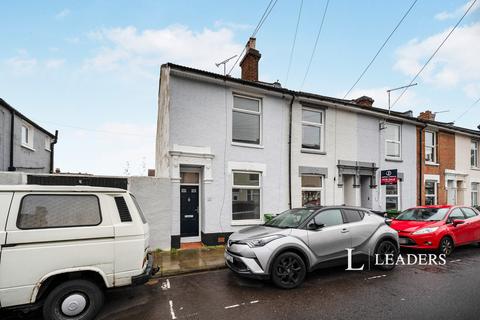 Trevor Road, PO4