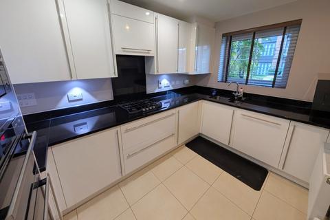 undefined, Gresham Park Road, Woking GU22
