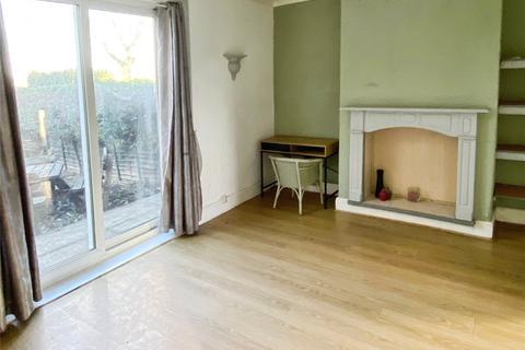 3 bedroom semi-detached house for sale, Castle Mount, Thornhill, Dewsbury, WF12