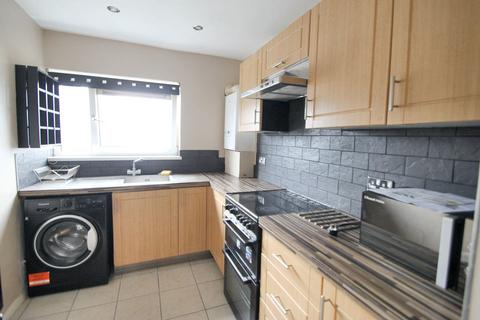 1 bedroom flat to rent, Beechwood Drive, Woodford Green, IG8