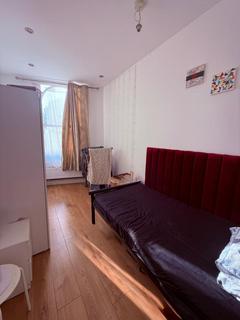 undefined, Denmark Hill, London SE5