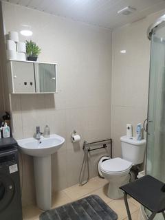 undefined, Denmark Hill, London SE5