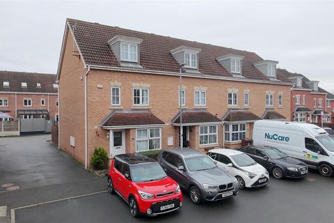4 bedroom terraced house for sale, Cherry Tree Walk, Knottingley