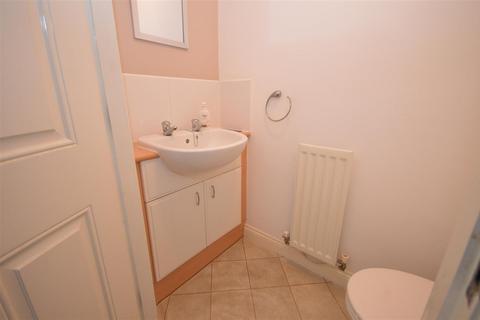 4 bedroom terraced house for sale, Cherry Tree Walk, Knottingley