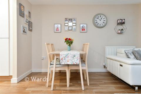 3 bedroom townhouse for sale, Manston Road, Ramsgate CT12