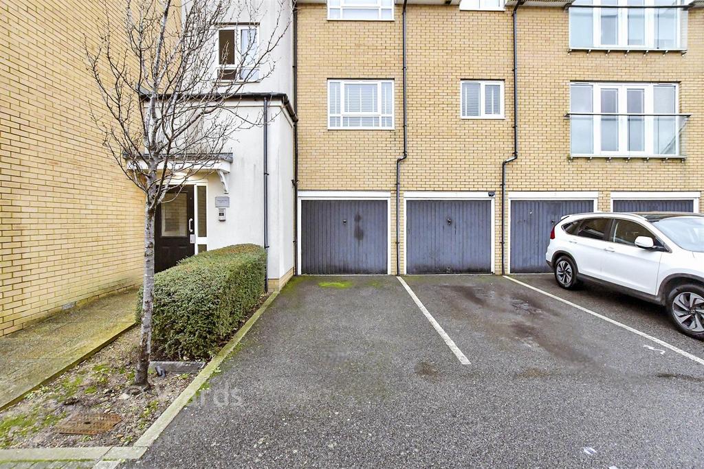 Driveway/Parking