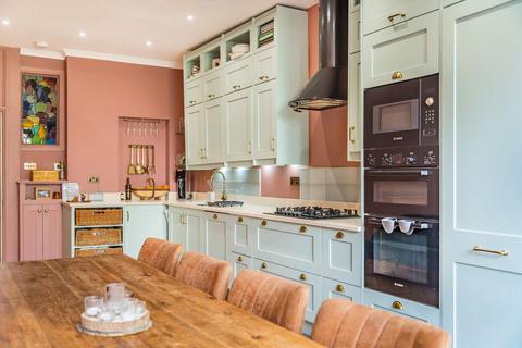 undefined, Kingscourt Road, London SW16