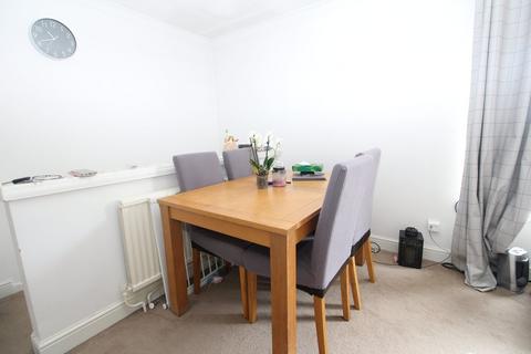 undefined, Pinemead, Shefford, SG17