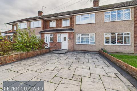 3 bedroom terraced house for sale, Thurgood Road, Hoddesdon EN11