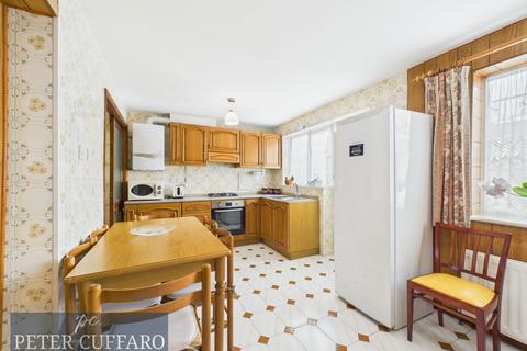 3 bedroom terraced house for sale, Thurgood Road, Hoddesdon EN11