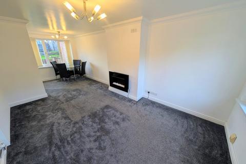 3 bedroom semi-detached house to rent, Horrocks Close, Malpas , Newport