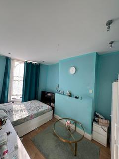 undefined, Denmark Hill, London SE5