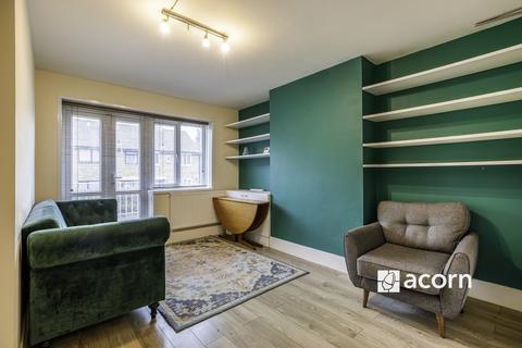 1 bedroom flat to rent, Monclar Road London SE5