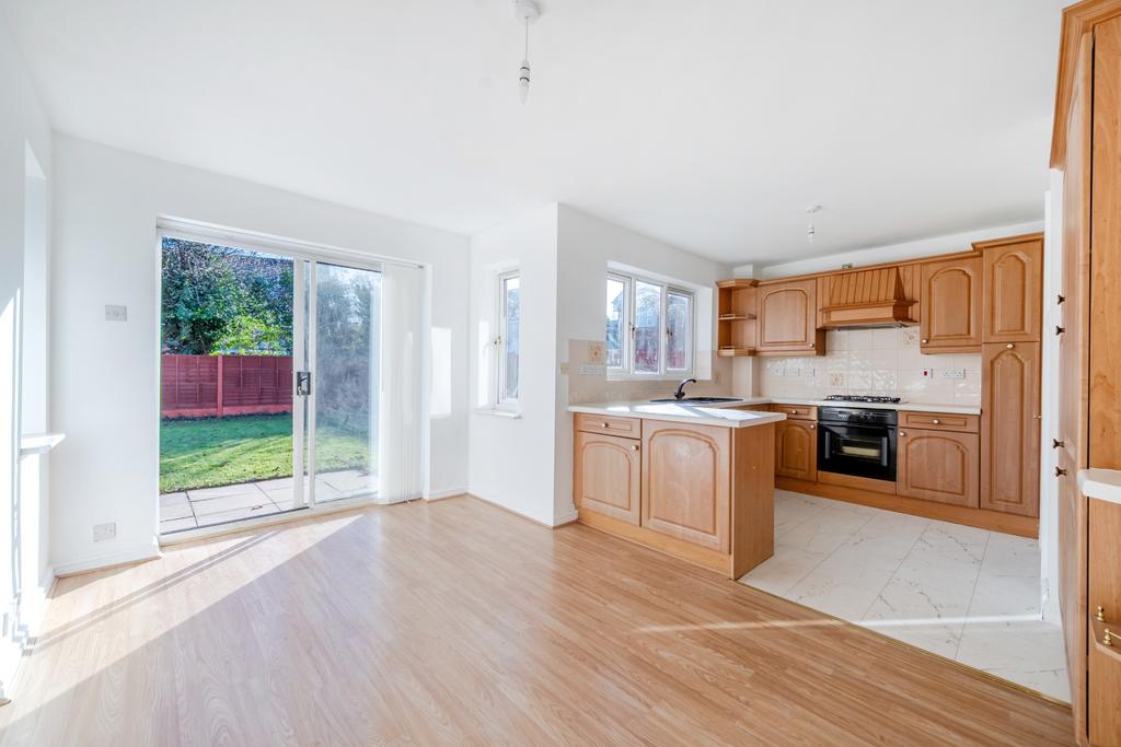 Kitchen. 1