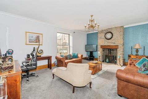 undefined, Stream Head, Bradford BD13