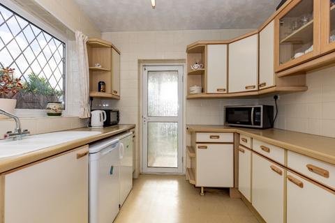 2 bedroom bungalow for sale, Tamar Road, Bedworth CV12