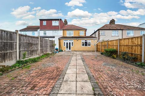 undefined, Abbotts Road, Mitcham CR4