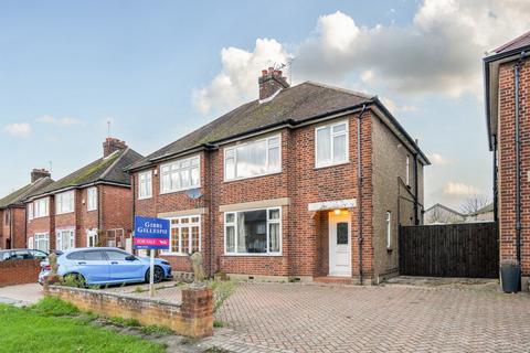 Iver Lane, Uxbridge