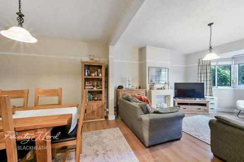 undefined, Guild Road, Charlton