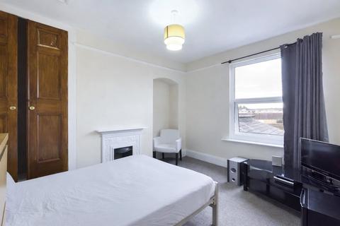 1 bedroom in a house share to rent, Abington Avenue, Northampton NN1