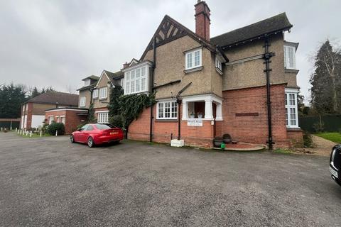 2 bedroom apartment to rent, Eastcote Place, Pinner