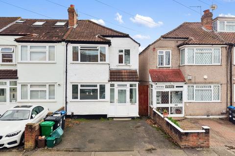 3 bedroom terraced house for sale, Galpins Road, Thornton Heath CR7