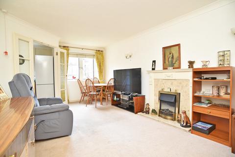 1 bedroom apartment for sale, Arthington Court, East Parade, Harrogate