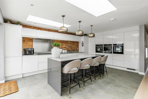 3 bedroom semi-detached house for sale, OSWALD CLOSE, FETCHAM, KT22