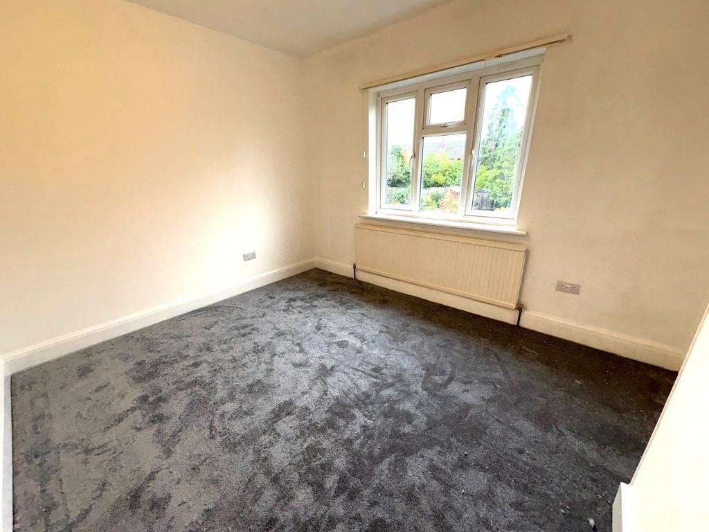 12 St Ursula3rd Bed2