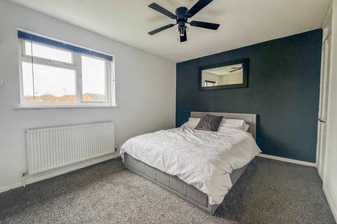1 bedroom semi-detached house for sale, Mey Walk, Hockley