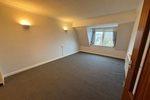 1 bedroom retirement property to rent, Homecourt House