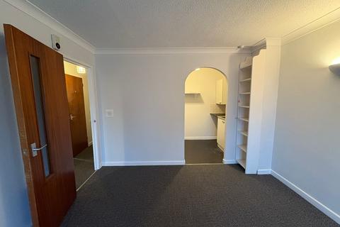 1 bedroom retirement property to rent, Homecourt House