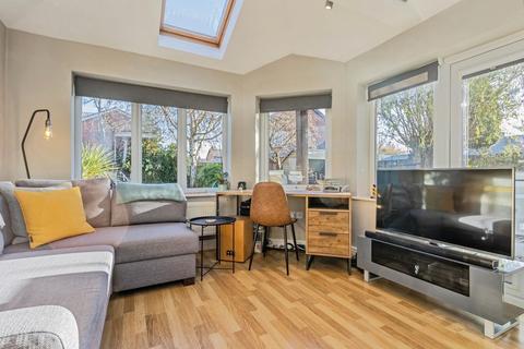 4 bedroom link detached house for sale, Oaklands Way, Melbourne DE73