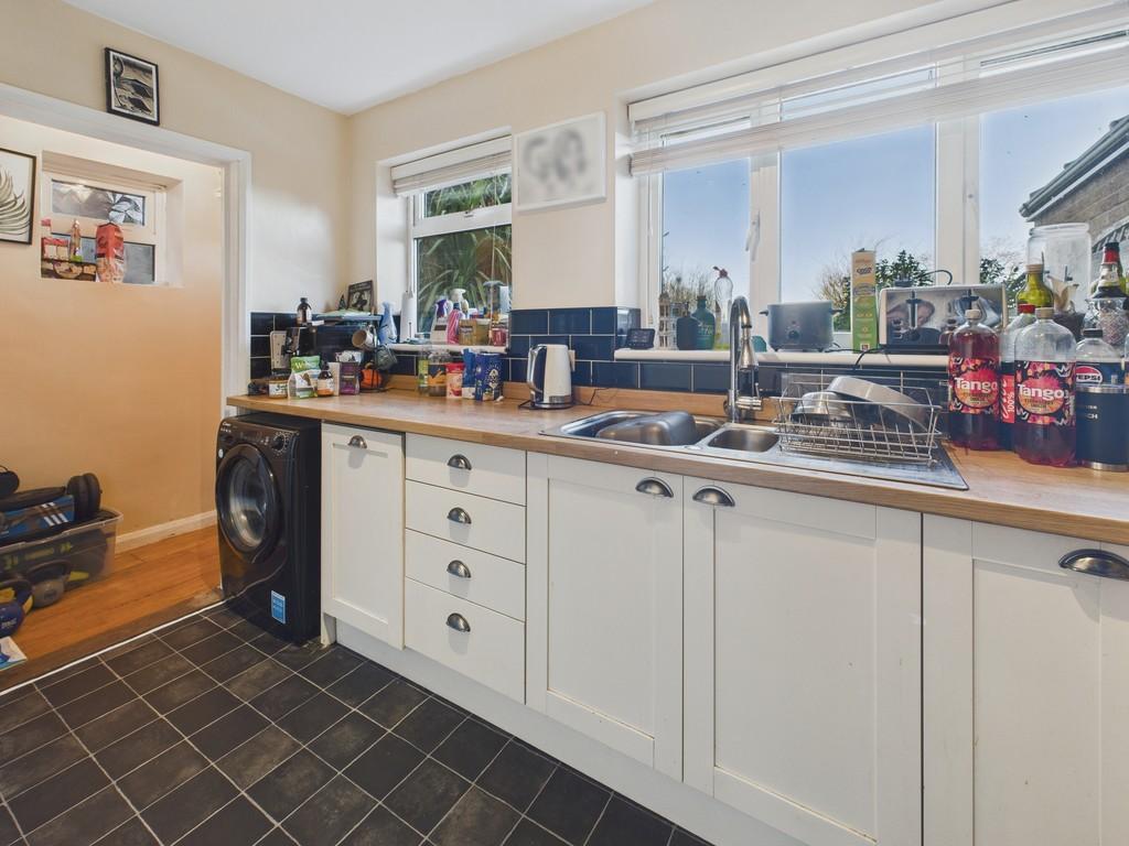 Cam04273 g0 pr0221 still005