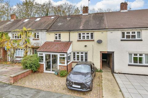 undefined, Bishops Close, Sutton SM1