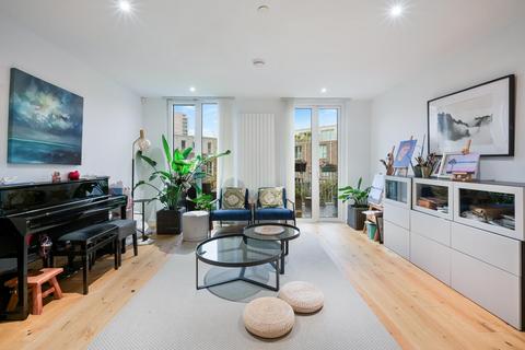 5 bedroom terraced house for sale, Admiralty Avenue, Royal Wharf, E16