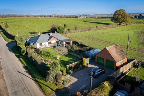 3 bedroom detached bungalow for sale, Flashbrook, Newport