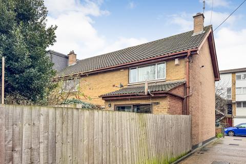 undefined, 16 Newbold Cottages, Sidney Street, London, E1 2HJ