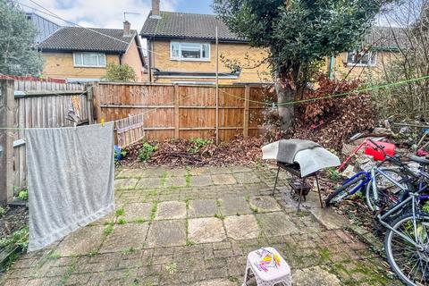 undefined, 16 Newbold Cottages, Sidney Street, London, E1 2HJ