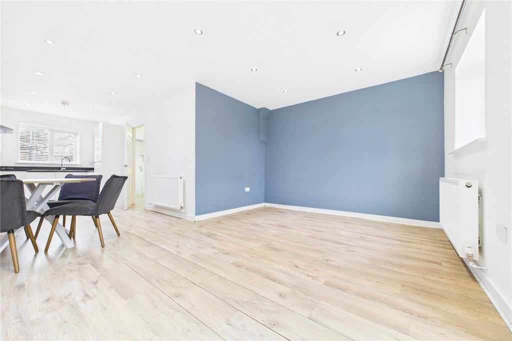 Living/Dining Room