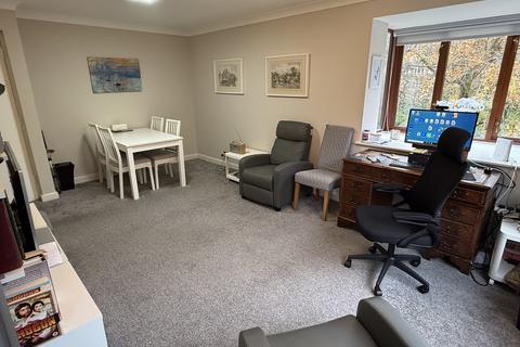 2 bedroom apartment to rent, Poole, Dorset