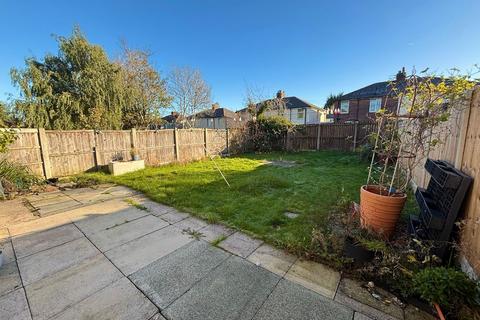 undefined, Ash Avenue, Newton-le-Willows